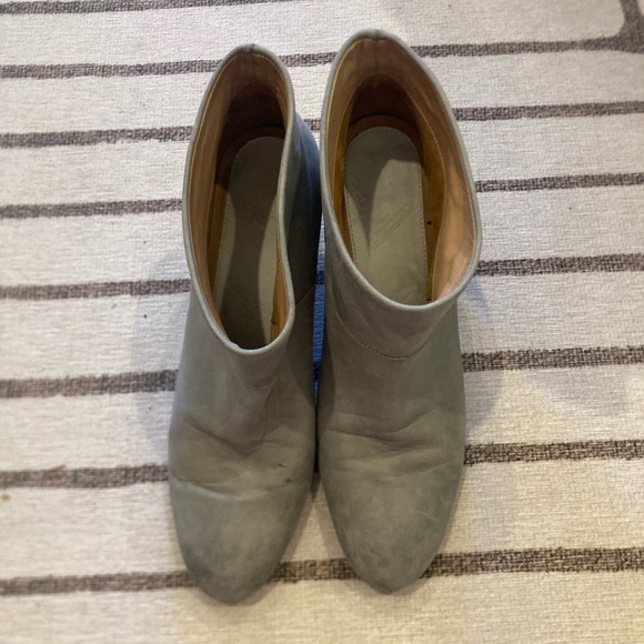 Vero Cuoio Grey Block Leather Heel - Picture 2 of 3